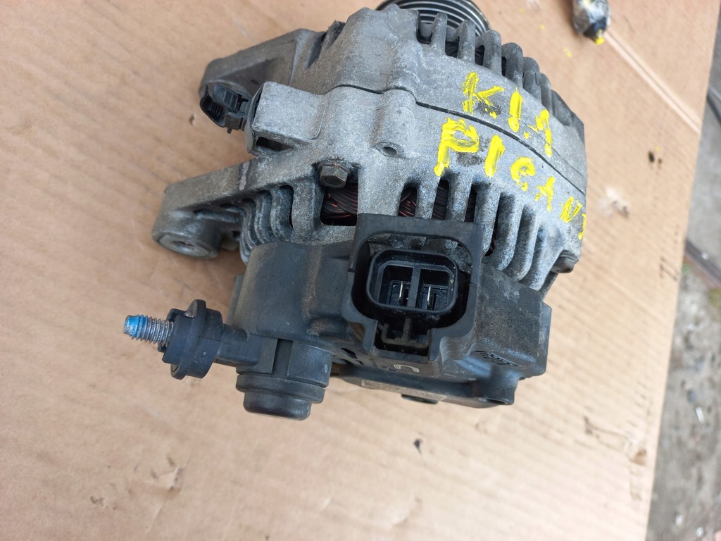 Kia Picanto Alternator 373002A010 12041610851 oficjalne archiwum