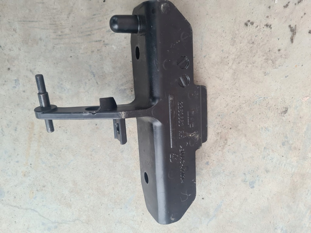 ZAWIAS MASKI DAF XG PRAWY - 13364322951 - oficjalne archiwum Allegro