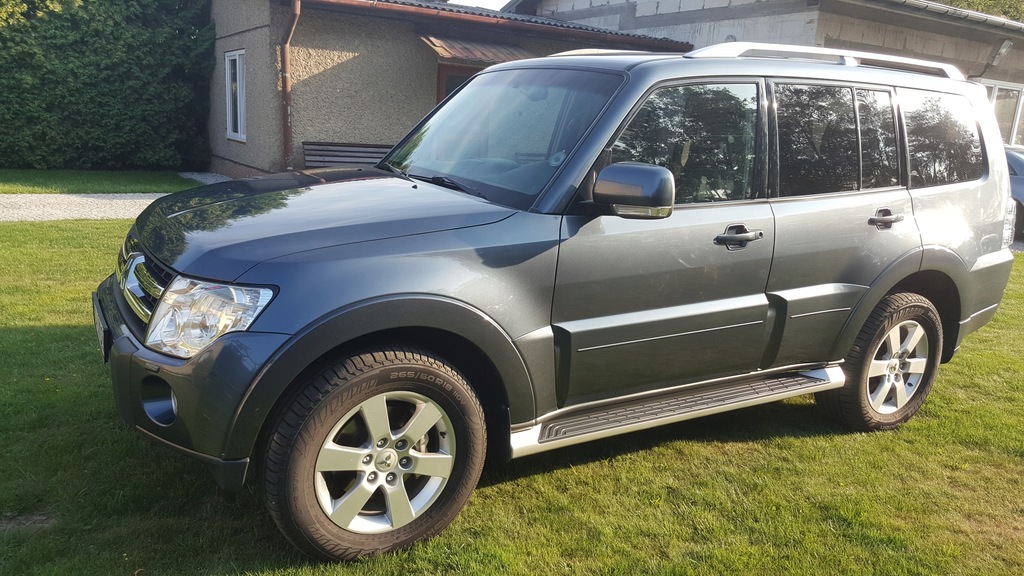 MITSUBISHI PAJERO IV 3.2L, 2007r. dla wymagających