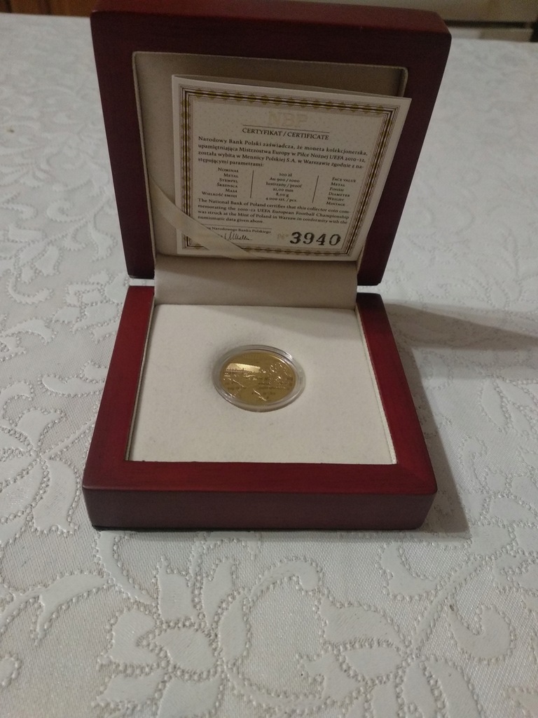 Złota moneta 100 zł UEFA EURO 2012
