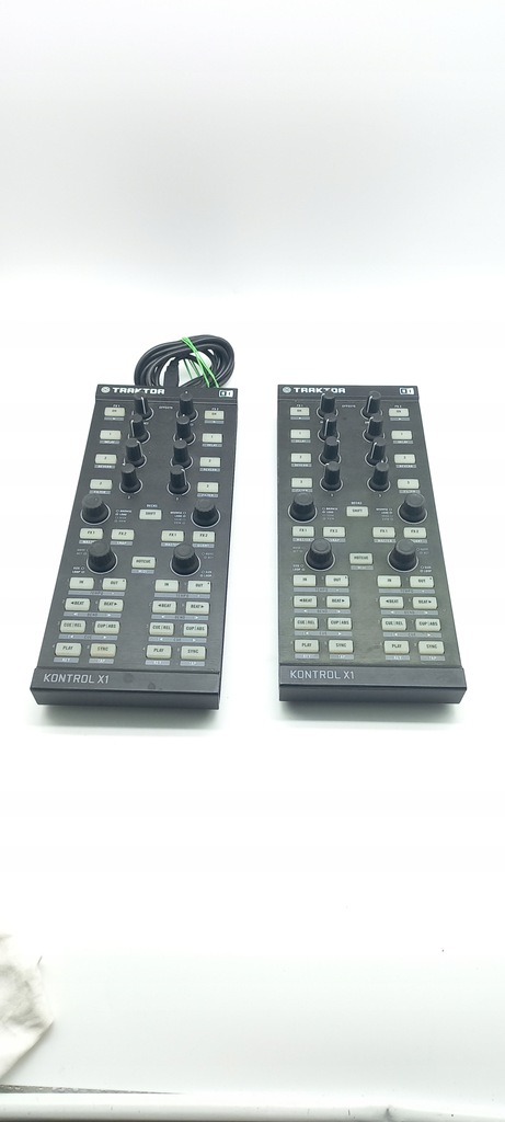 2x Kontroler Native Instruments Traktor Kontrol X1