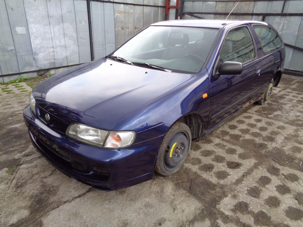 ZBIORNIK PALIWA BAK NISSAN ALMERA N15 1.4 16V HB