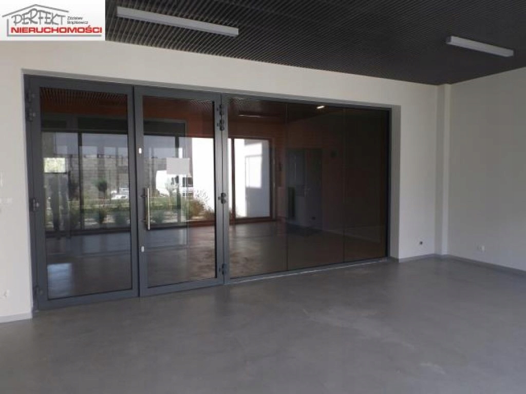 Komercyjne, Brodnica, Brodnicki (pow.), 44 m²