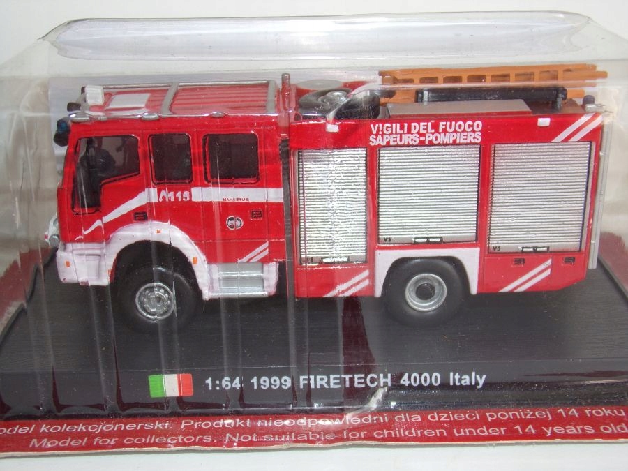 1:64 1999 Firetech 4000 Italy Straż model