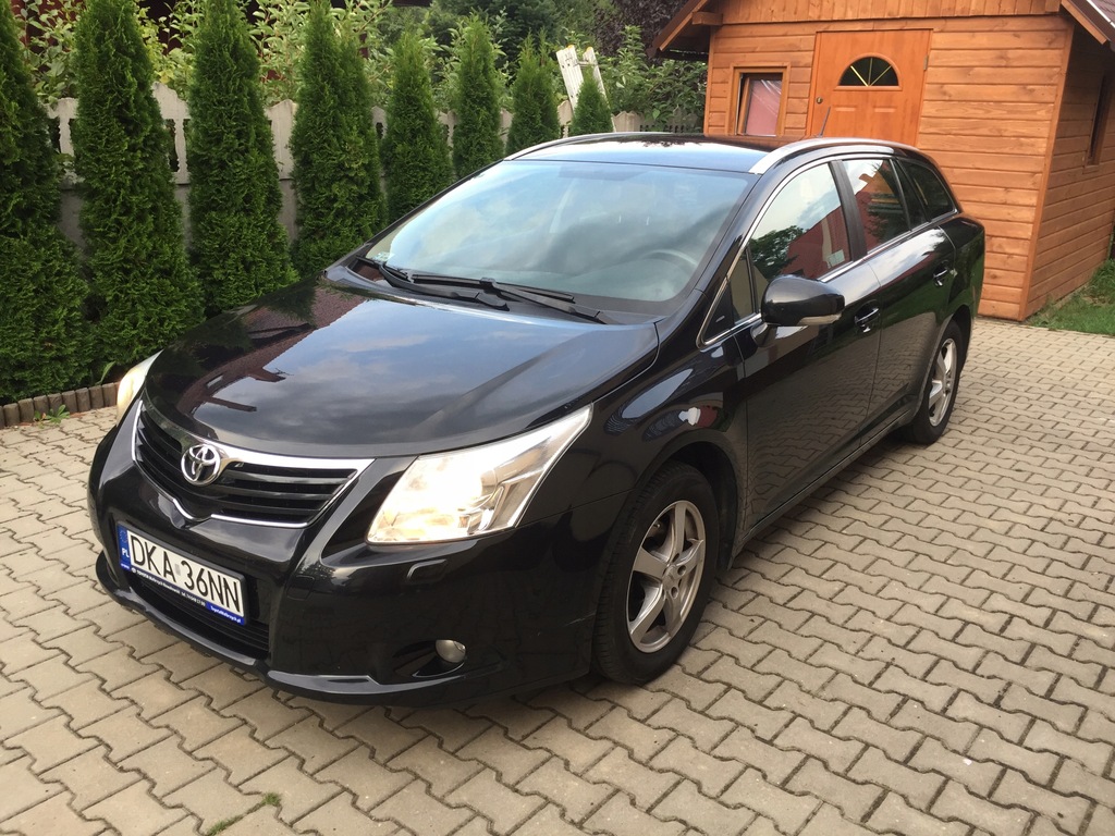 TOYOTA AVENSIS KOMBI VAT 23 Cena brutto 8740698429