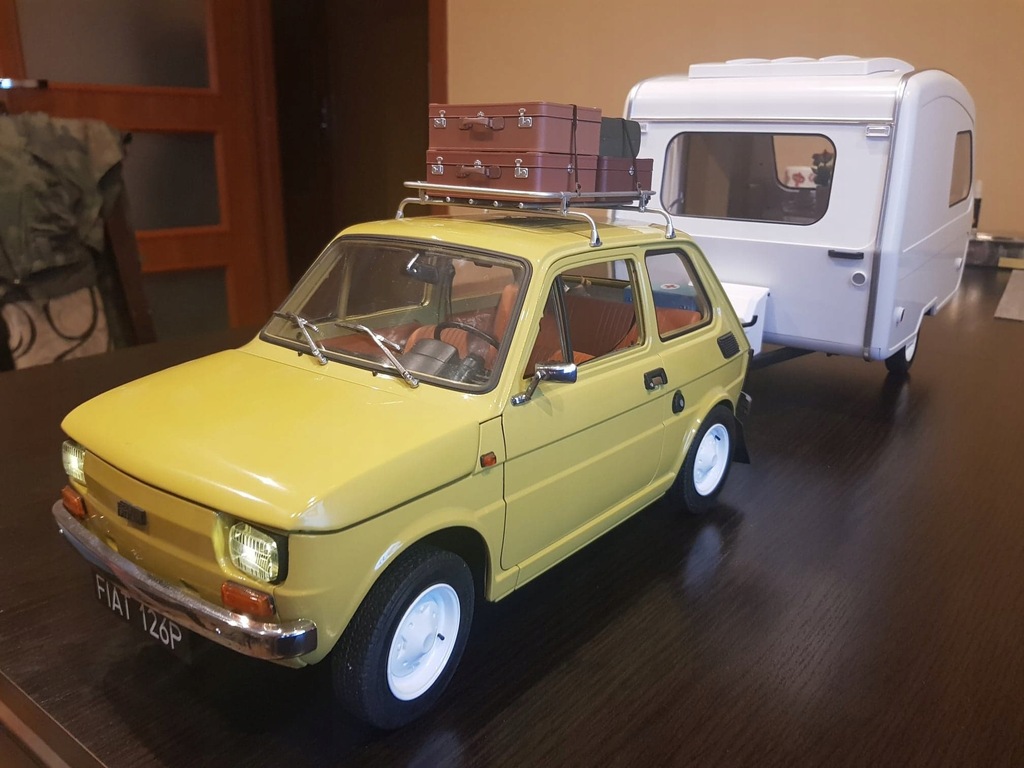 Sprzedam DeAgostini Maluch Fiat 126p skala 18