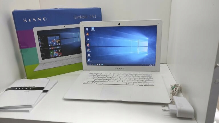 LAPTOP KIANO SLIMNOTE 14.1 KOMPLET