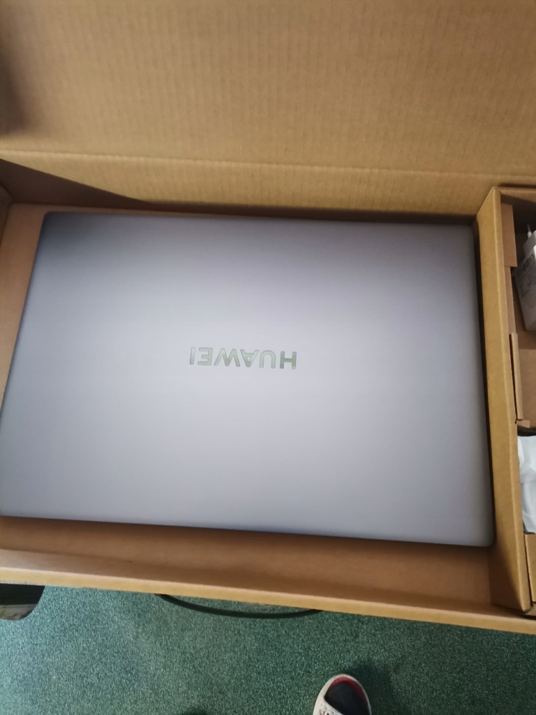 Laptop Huawei MateBook D16 53011SJW 16,1 " 16GbAMD Ryzen 5 16GB/512GB srebr