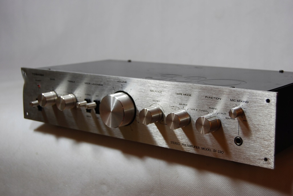 TOSHIBA SY-330 PRZEDWZMACNIACZ