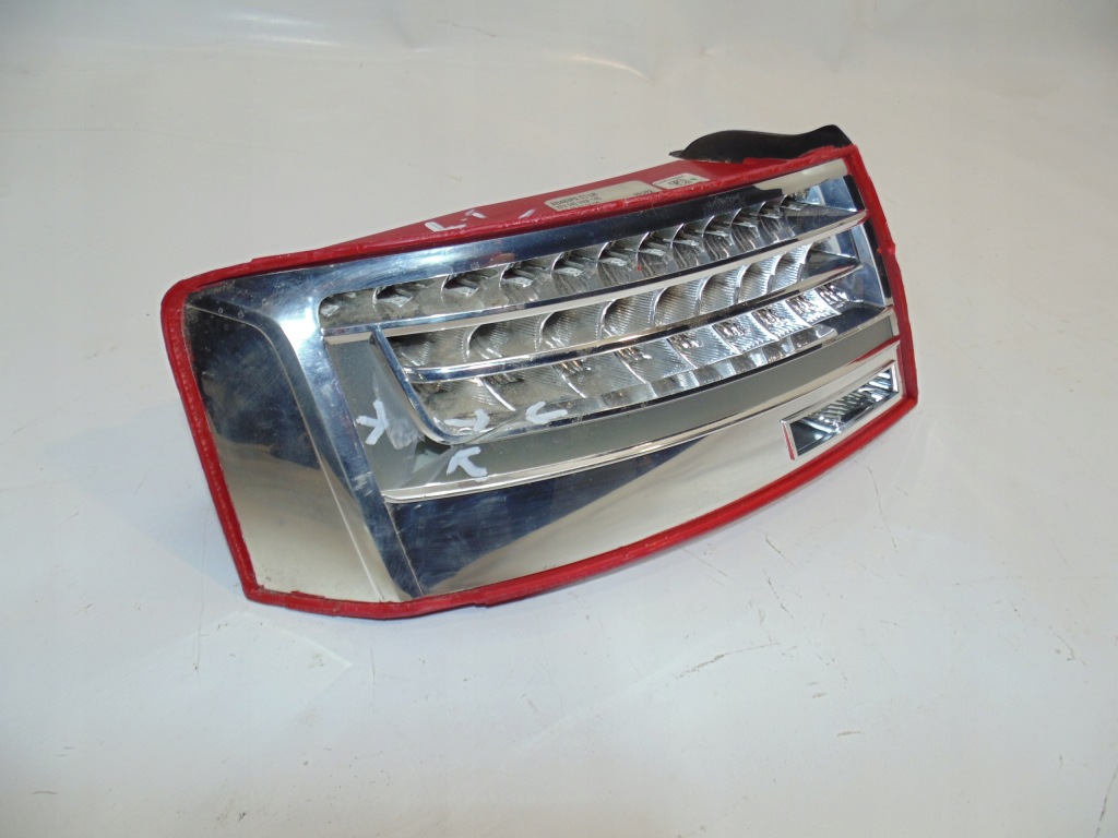 AUDI A5 LIFT SPORTBAG LAMPA LEWA TYŁ LED