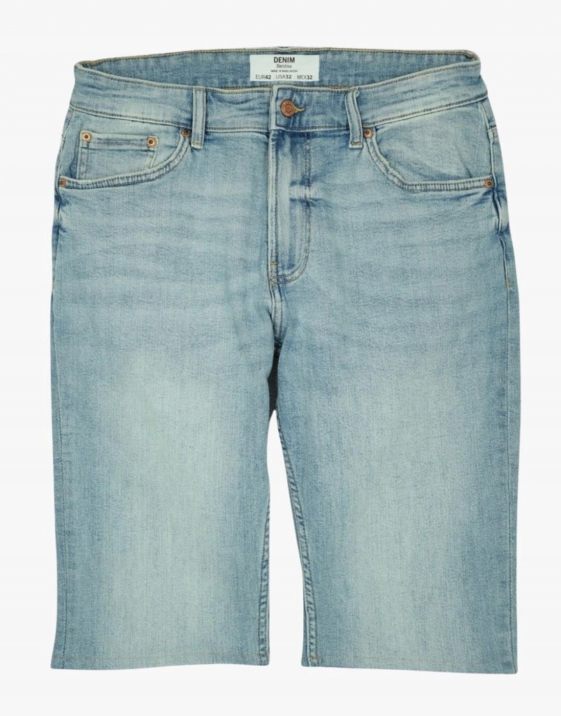 16H136 BERSHKA__XXZ JEANSOWE SPODENKI__W32