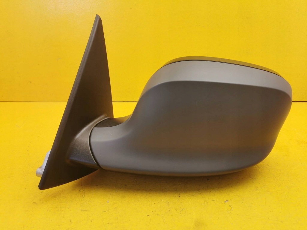 BMW X1 E84 LUSTERKO LEWE PRZÓD PRZEDNIE 5 PIN 7216398