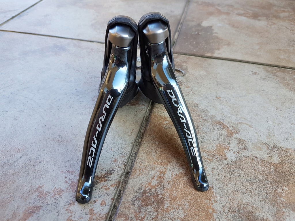 klamkomanetki Shimano DURA ACE, ST-9001, 2x11speed