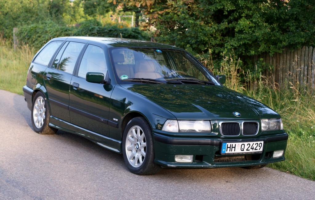 BMW 318i E36 Touring M-Technik BRG z Niemiec