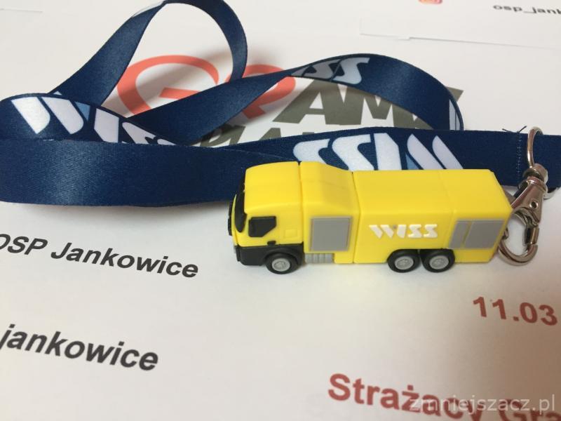 Pendrive Wawrzaszek WISS + smycz