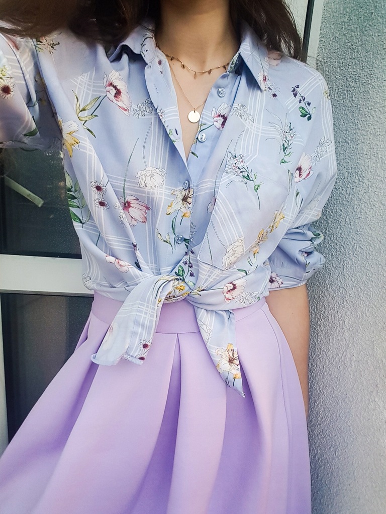 Urocza liliowa koszula w paski i kwiaty