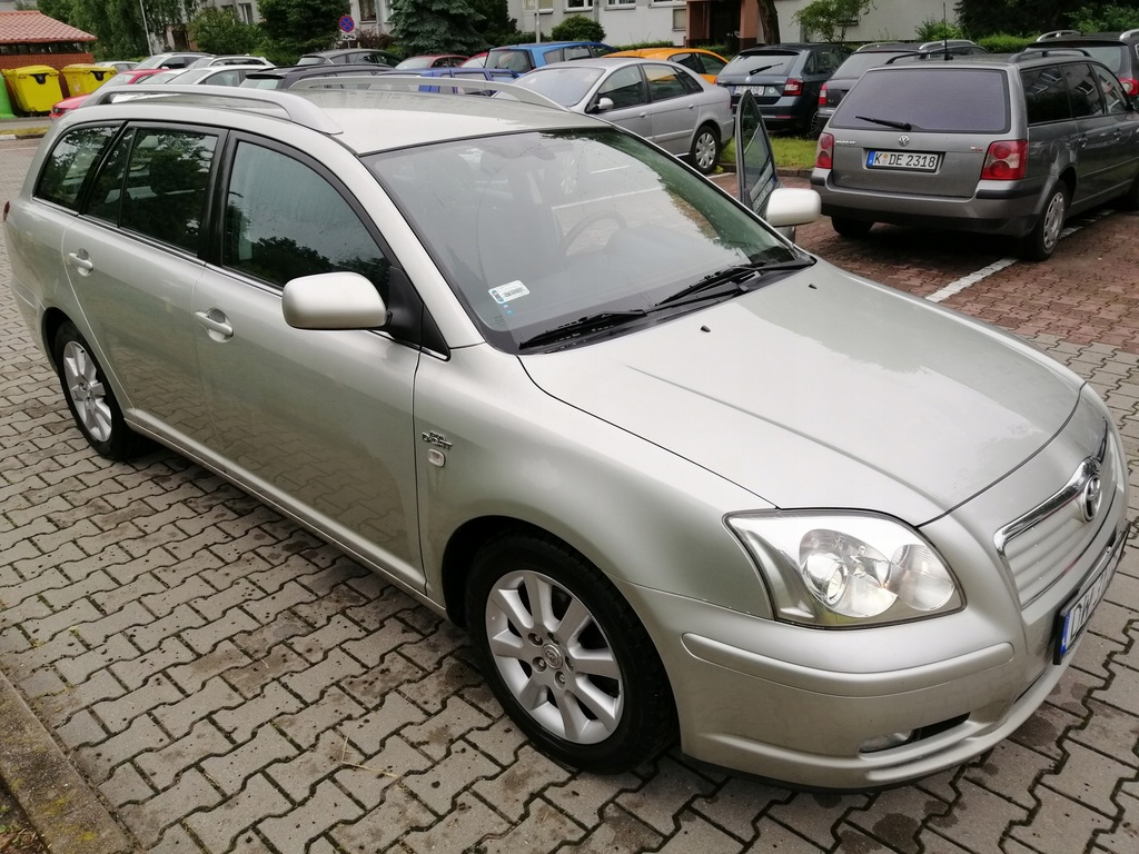 Toyota Avensis T25 kombi 150tys. 2.2 dCat