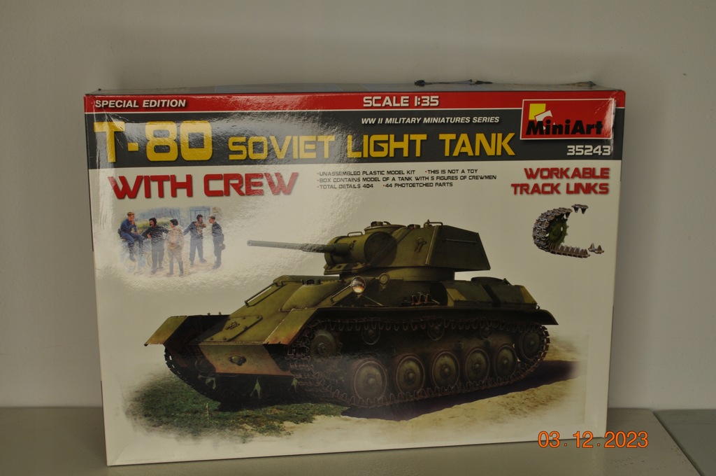Model czołg MiniArt 35243 T-80 SOVIET LIGHT TANK w/CREW