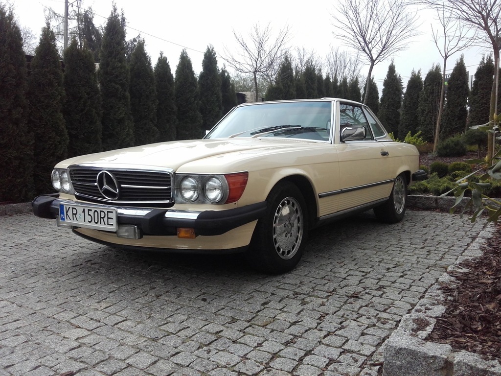 Mercedes 560 SL R107 KABRIOLET