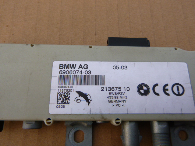 WZMACNIACZ ANTENOWY BMW e46 COUPE SEDAN antena