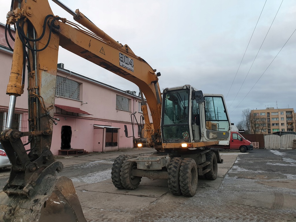 Купить КОЛЕСНЫЙ ЭКСКАВАТОР LIEBHERR A904 LITRONIC: отзывы, фото, характеристики в интерне-магазине Aredi.ru