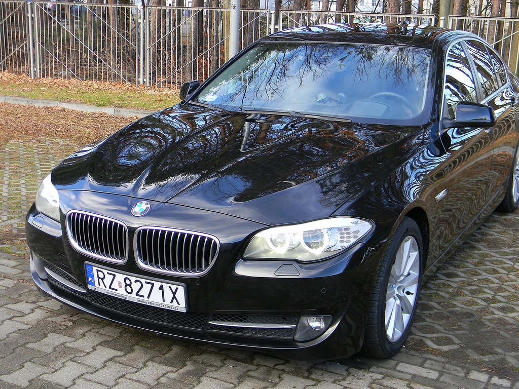 BMW 5 F10 530d xDrive 3.0 258KM 4x4 8-bieg Komfort