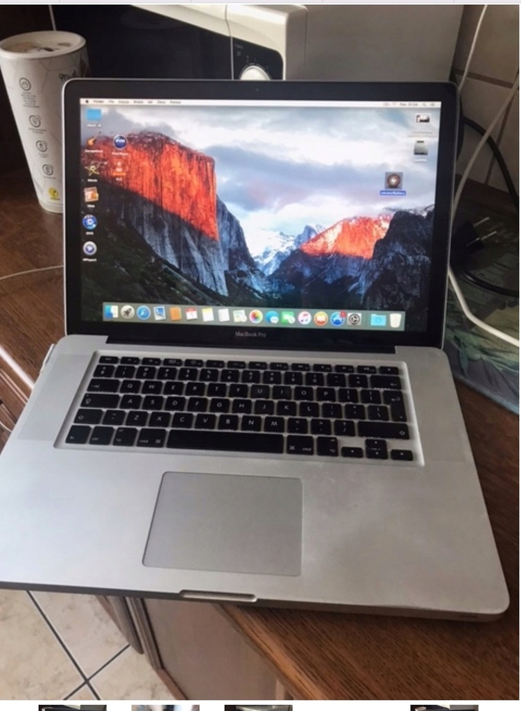 MacBook Pro LAPTOP APPLE MAC 15 CALI A1286 ALU