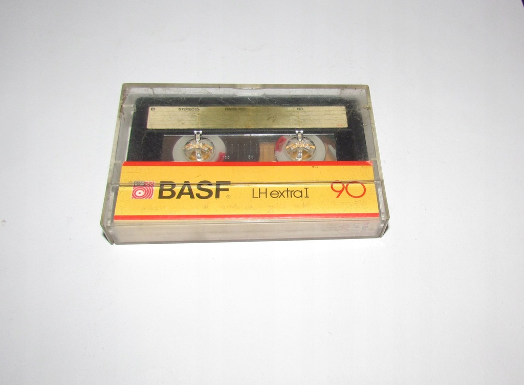 Kaseta magnetofonowa BASF LH extra I 90