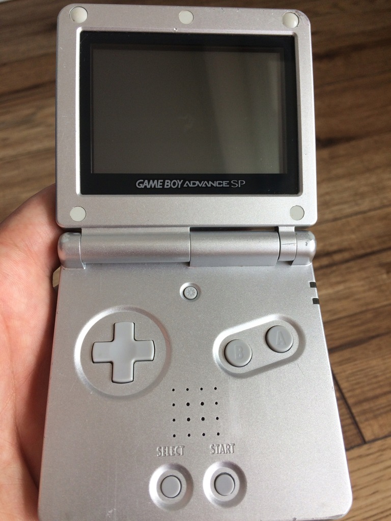 GAME BOY ADVANCE SP