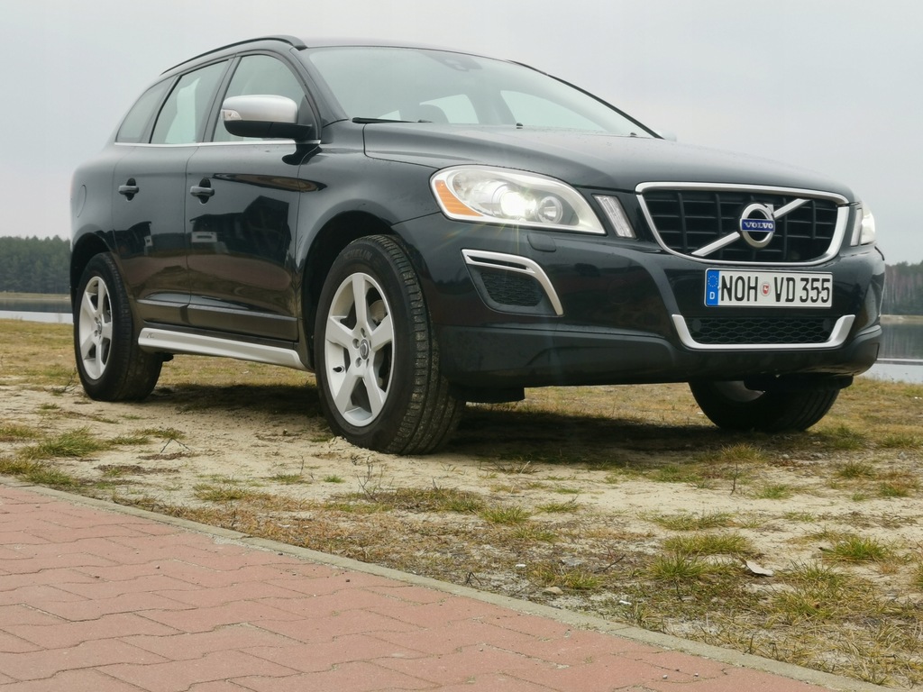 Купить Volvo xc60 R дизайн Безаварийная кожа СЕРВИС: отзывы, фото, характеристики в интерне-магазине Aredi.ru