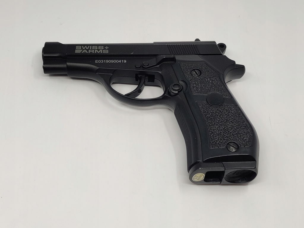 Wiatrówka CyberGun Swiss Arms GSG P92 4,5 mm (2887