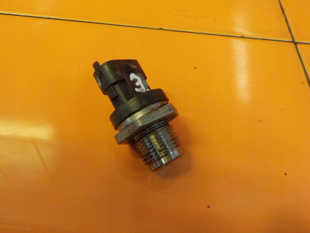 NEMO FIORINO BIPPER 1.3 M-JET 13r czujnik cisnienia paliwa 0281006164