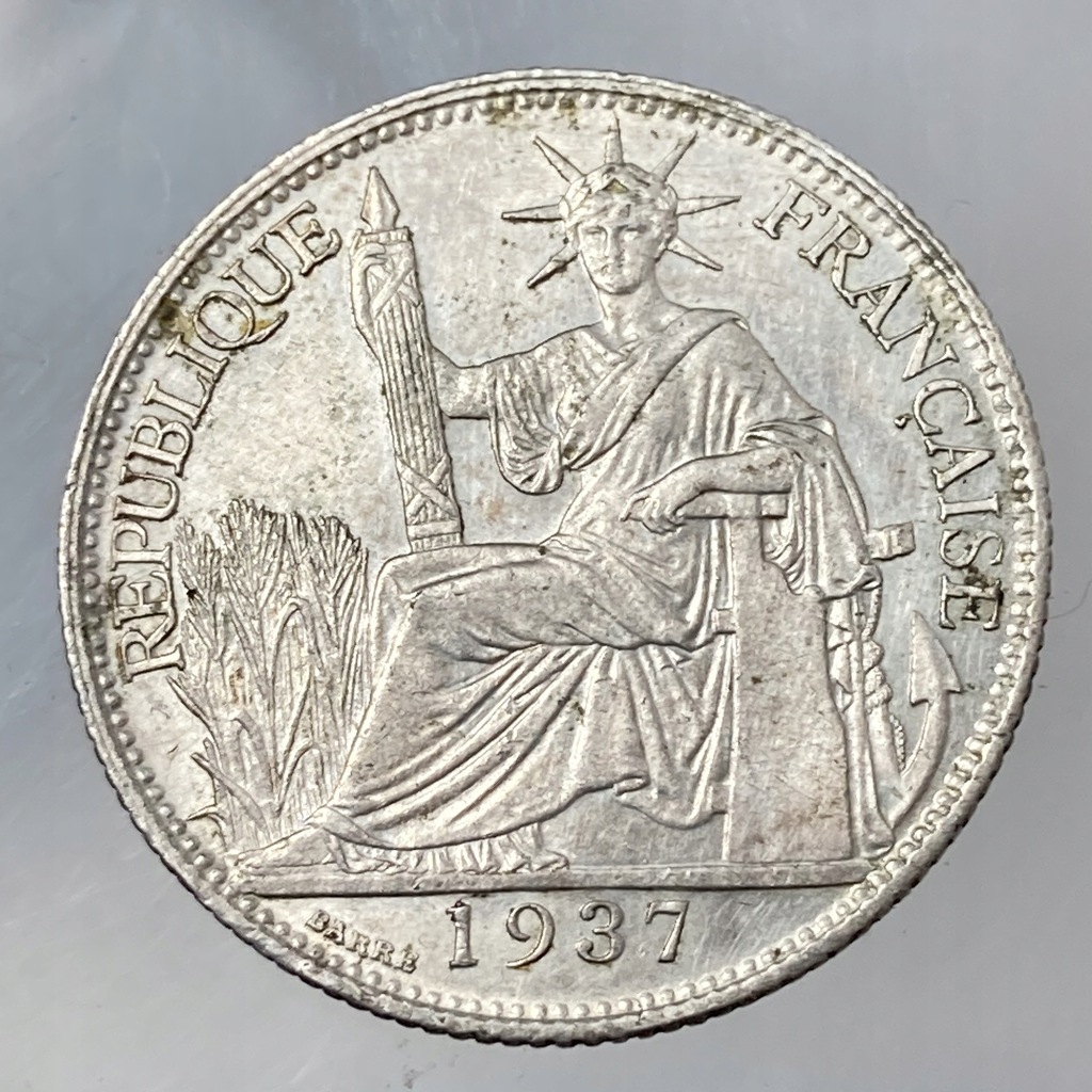 Indochiny Francuskie 20 centów 1937 ładne srebro