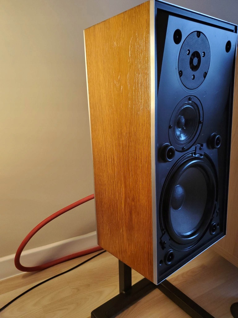 Bang&Olufsen BEOVOX S45-2 ペアスピーカー スタンド付き Bang