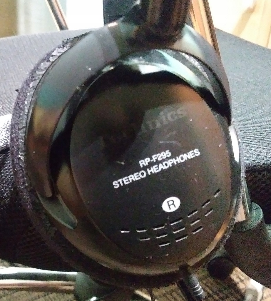 Słuchawki STEREO TECHNICS RP-F295