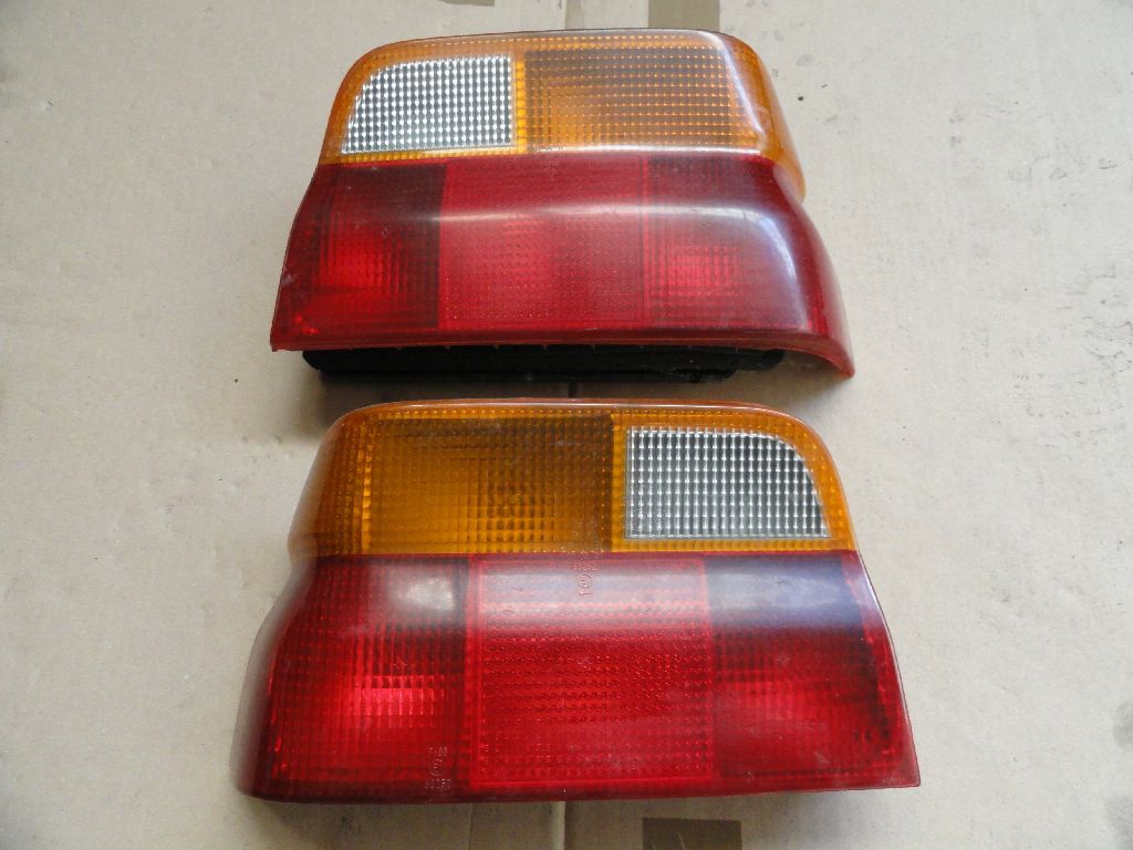 Ford Escort MK 5 HB lampy tylne lewa i prawa