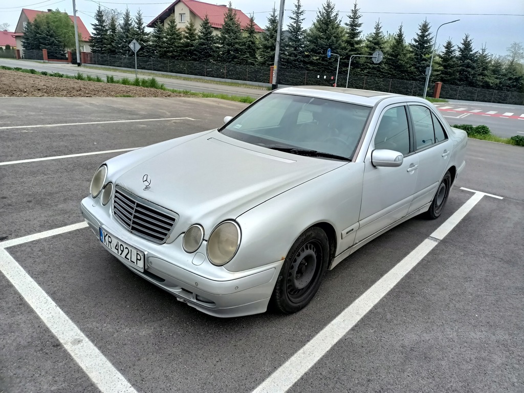 MERCEDES W210 2.7 CDI Automat