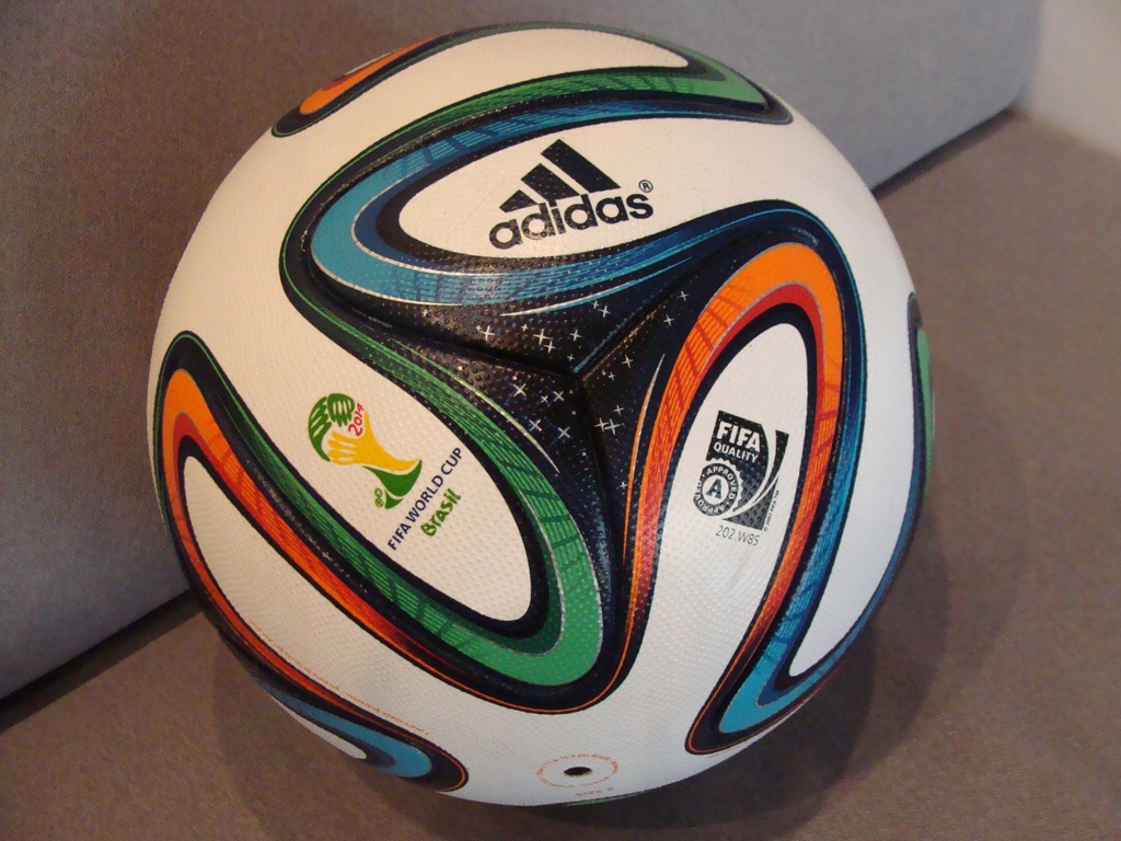 PIŁKA Meczowa ADIDAS Brazuca 2014 Brazylia OMB - 11322642359 - oficjalne  archiwum Allegro