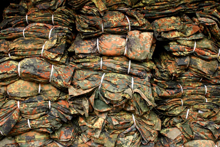 Купить Толстовки Bw Flecktarn, поврежденные, упаковка из 10 шт.: отзывы, фото, характеристики в интерне-магазине Aredi.ru