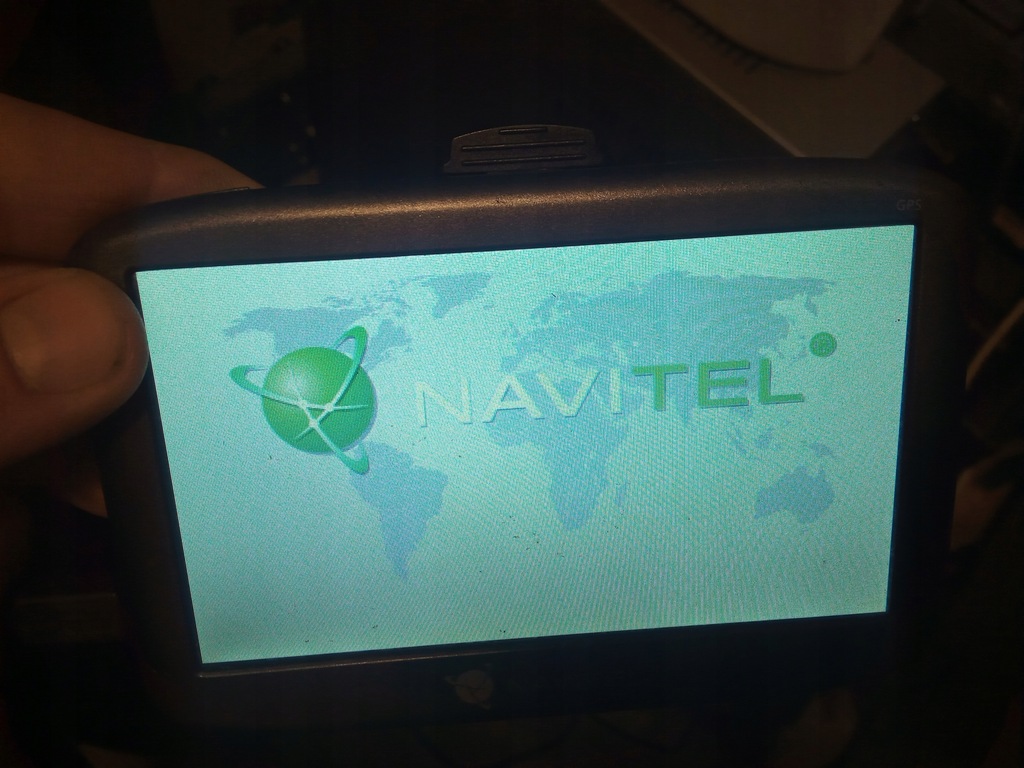 GPS NAVITEL E500 z uchwytem