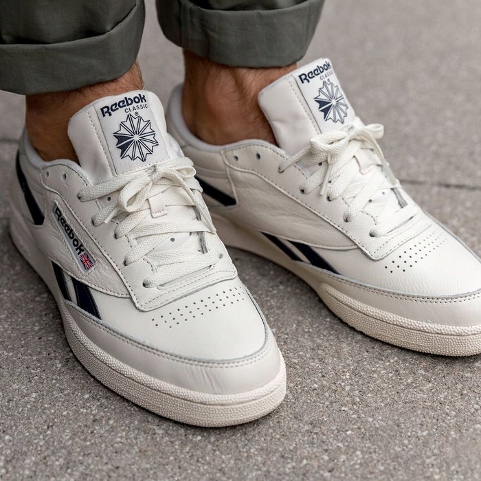 reebok classics club c legacy trainers in beige