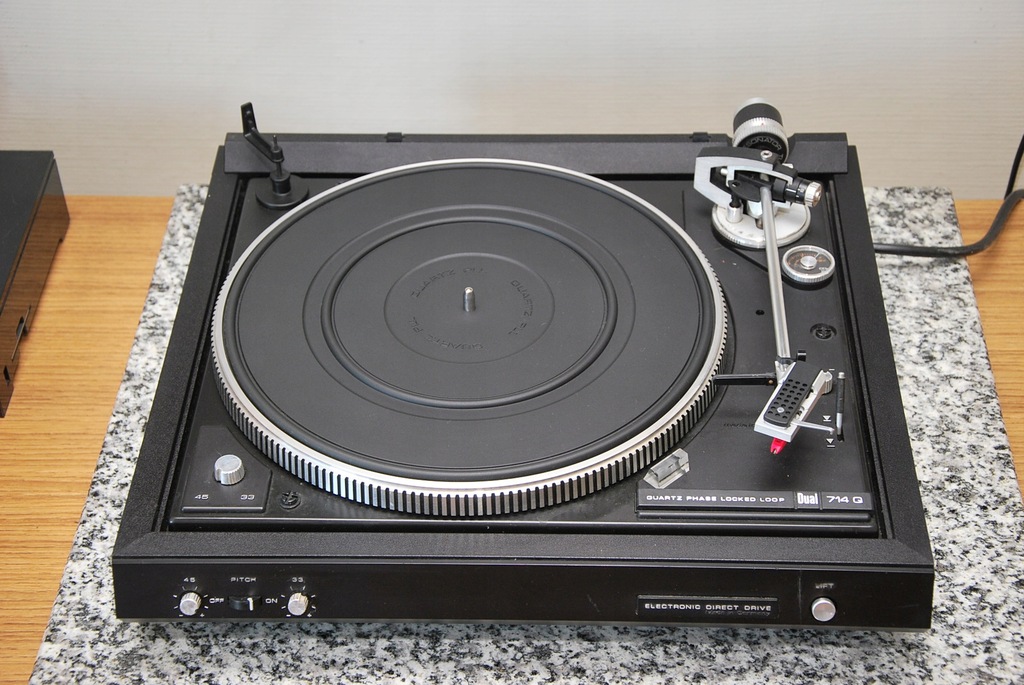Gramofon Dual 714Q +Ortofon OM Broadcast E