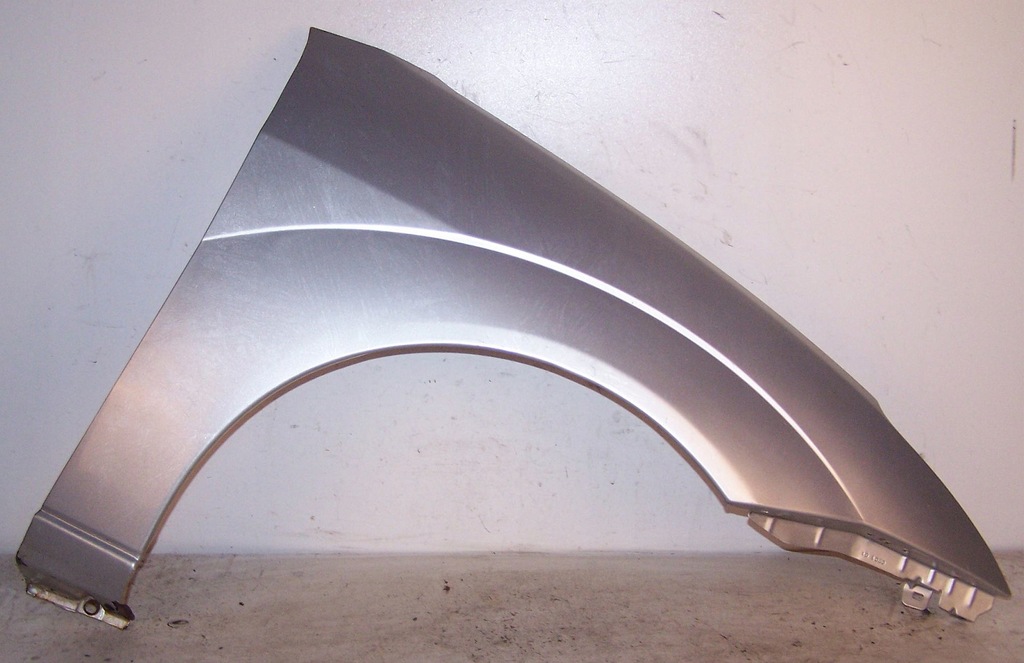 FORD FOCUS I MK1 BŁOTNIK PRAWY SREBRNY 13160592966 oficjalne