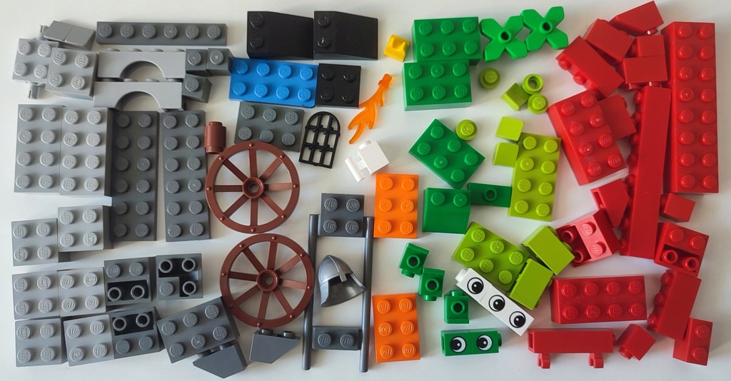 LEGO Creator 5929 Knight and Castle pozostałości po zestawie klocki D52