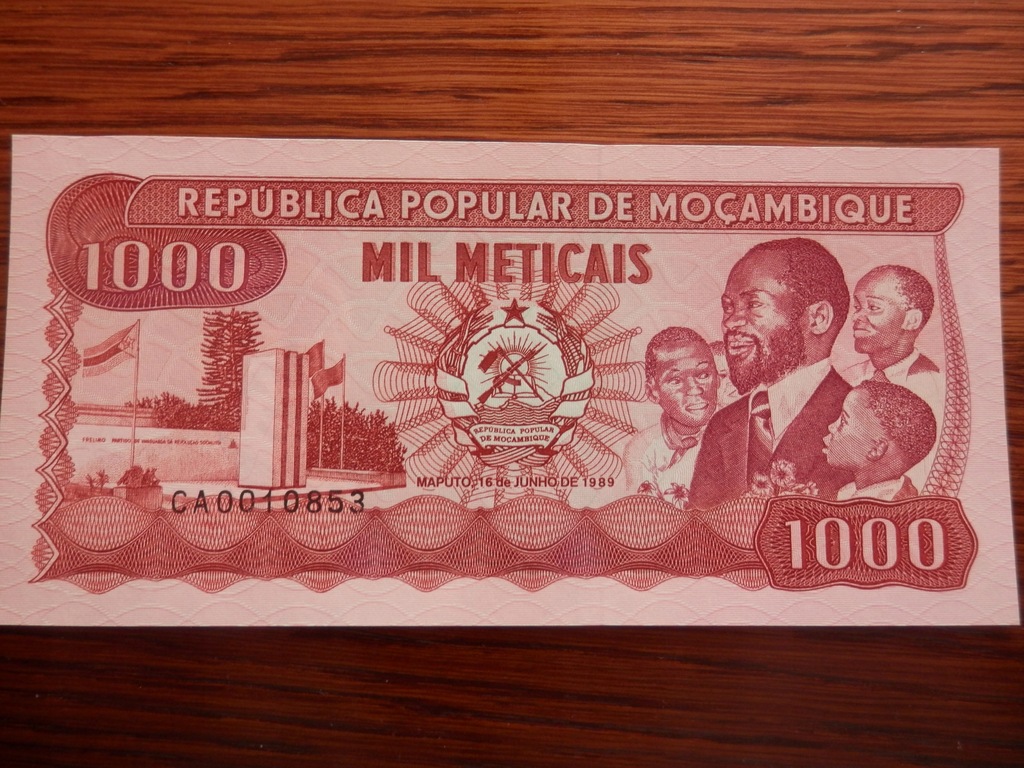 MOZAMBIK 1000 METICAIS 1989