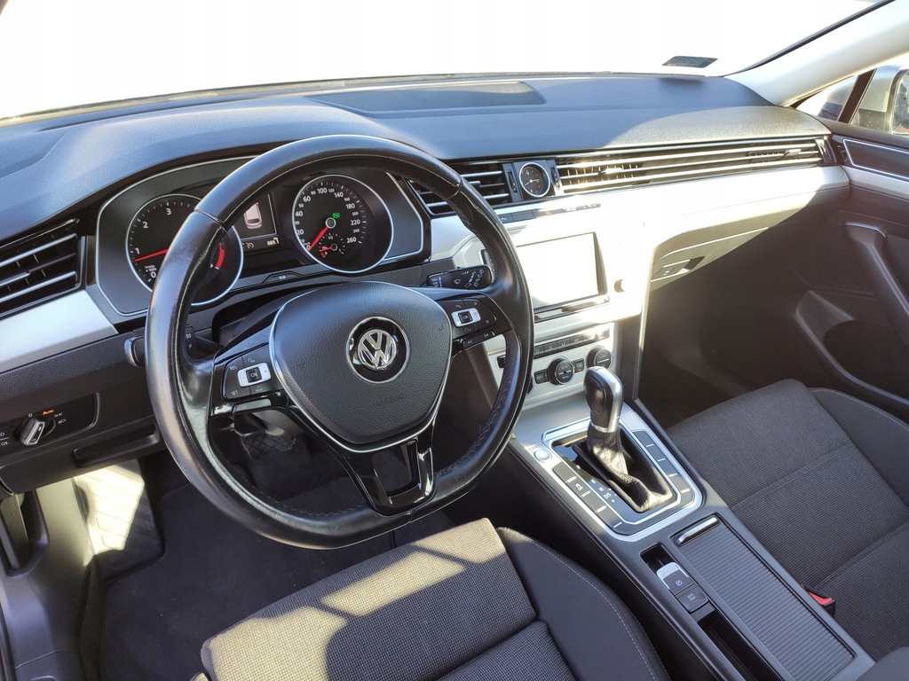 Купить VW PASSAT 2.0 TDI 150 л.с. DSG 6 COMFORTLINE: отзывы, фото, характеристики в интерне-магазине Aredi.ru