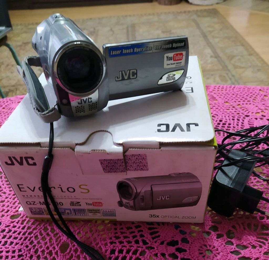 Kamera cyfrowa JVC GZ-MS100 E