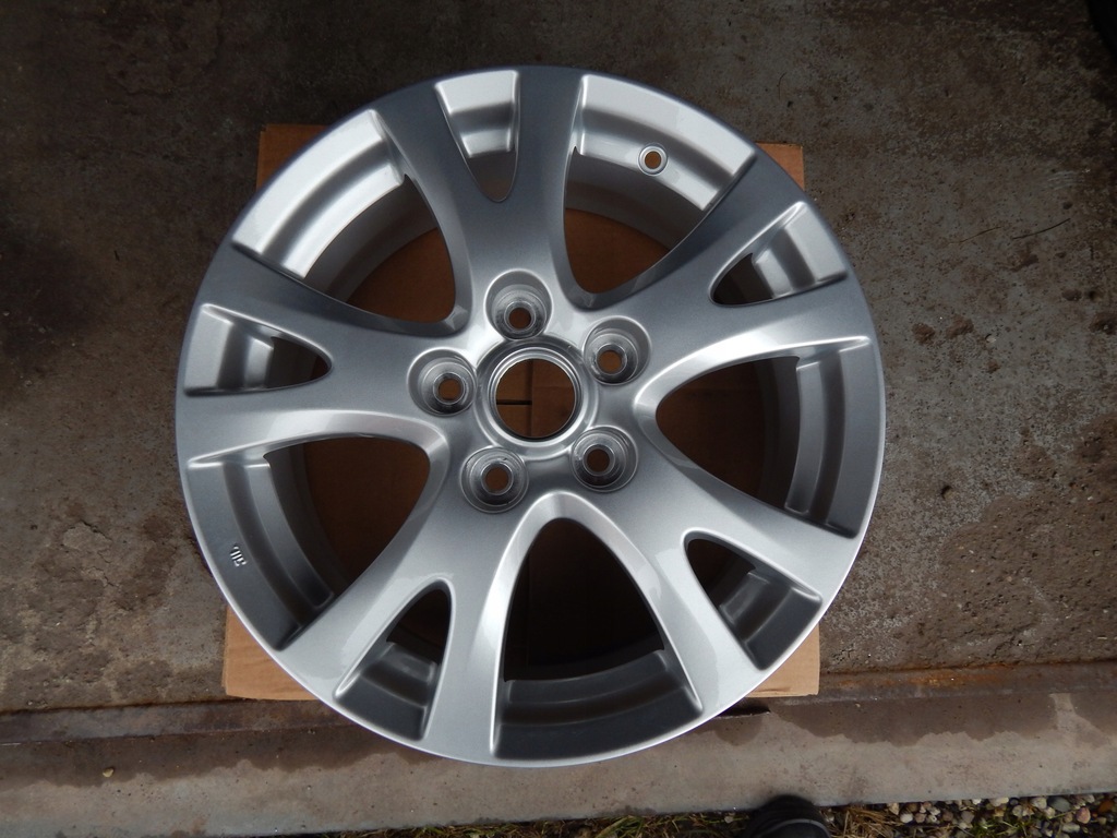 mazda felgi orginał 16