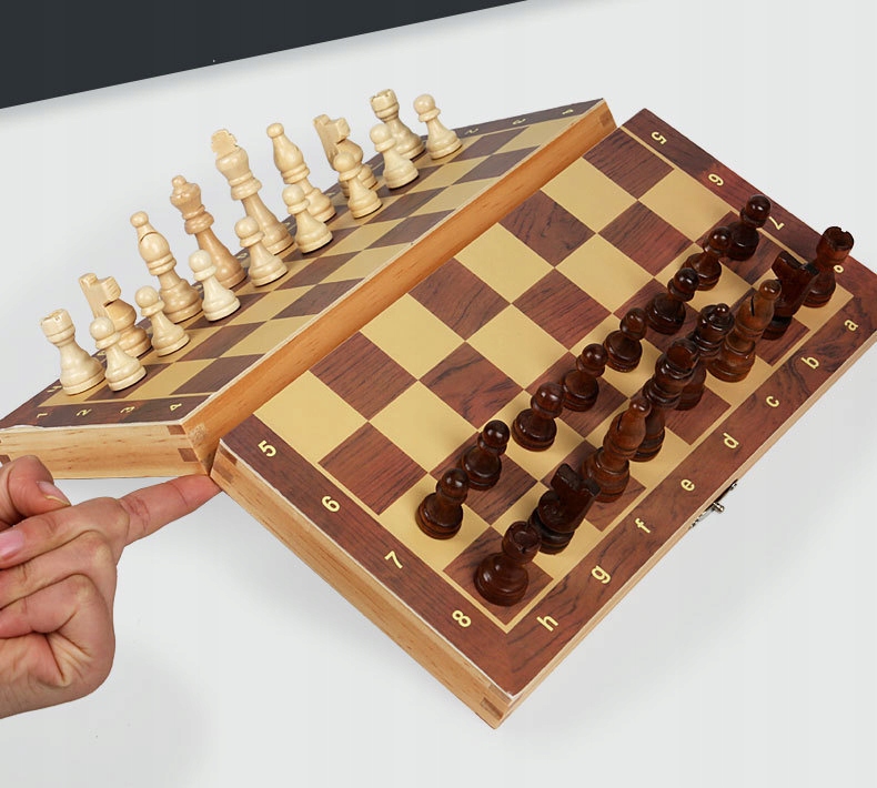 Купить Большой набор магнитных шахмат с магнитными пешками: отзывы, фото, характеристики в интерне-магазине Aredi.ru