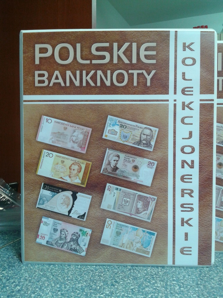 ALBUM - POLSKIE BANKNOTY KOLEKCJONERSKIE -15 stron